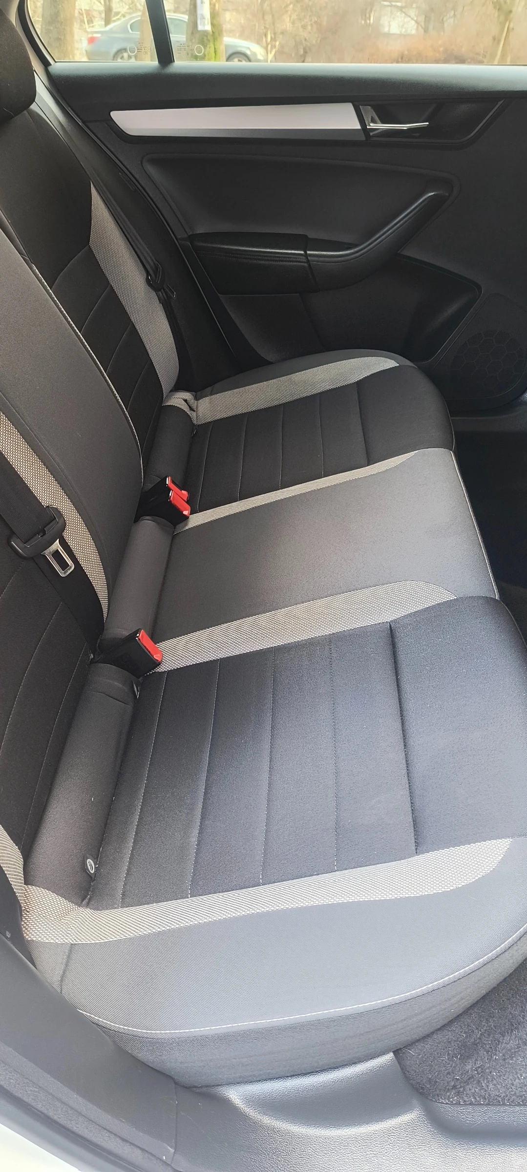 Skoda Rapid 1.6TDI EURO6 116 k.c. | Mobile.bg � ����������� 5