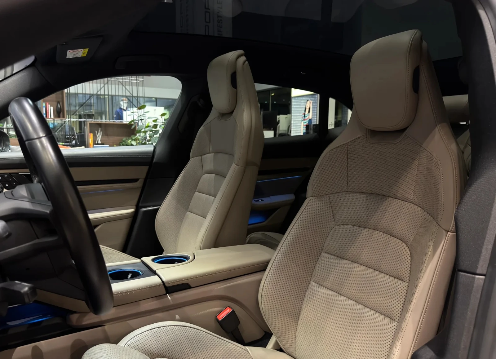 Porsche Taycan 4S Cross Turismo, снимка 7 - Автомобили и джипове - 53870545