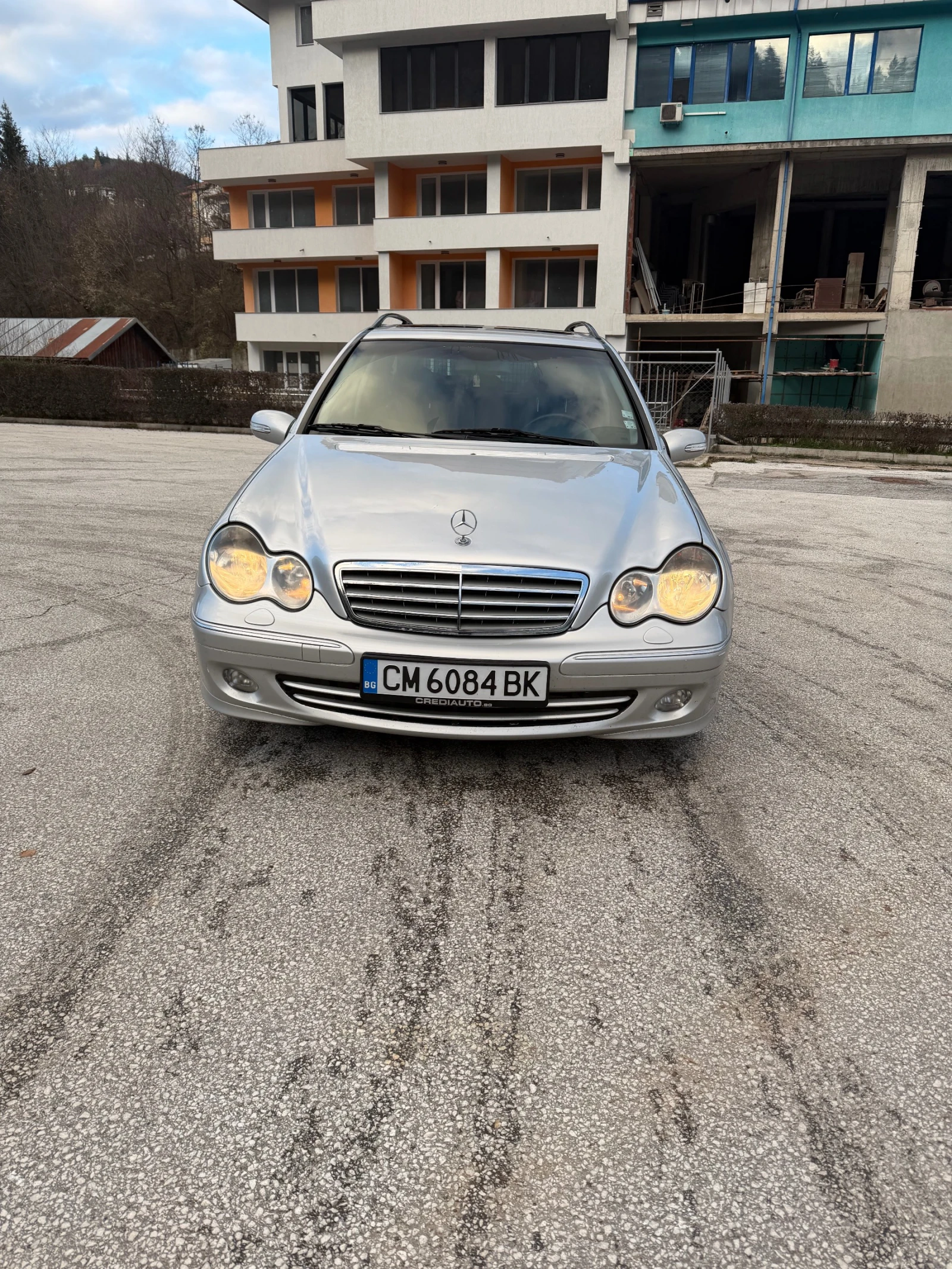 Mercedes-Benz C 320, снимка 2 - Автомобили и джипове - 53906351