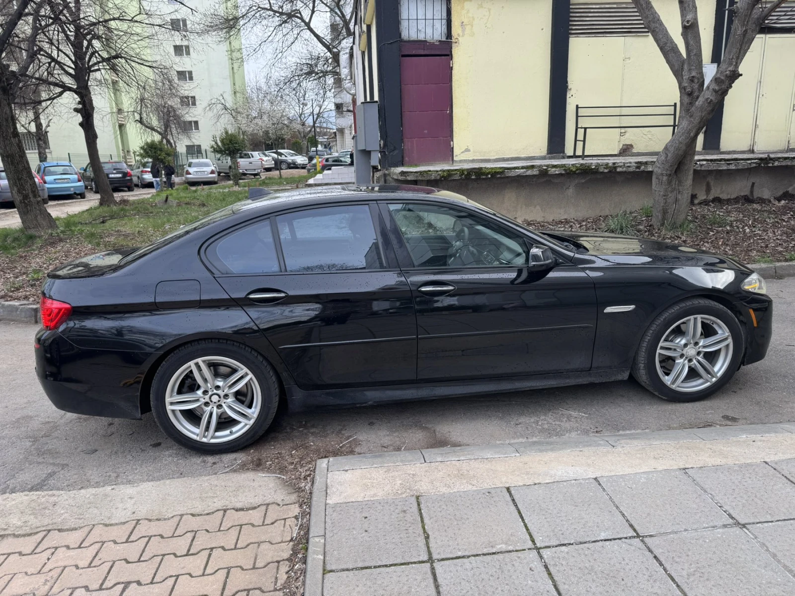 BMW 528 Xi, снимка 5 - Автомобили и джипове - 54054420