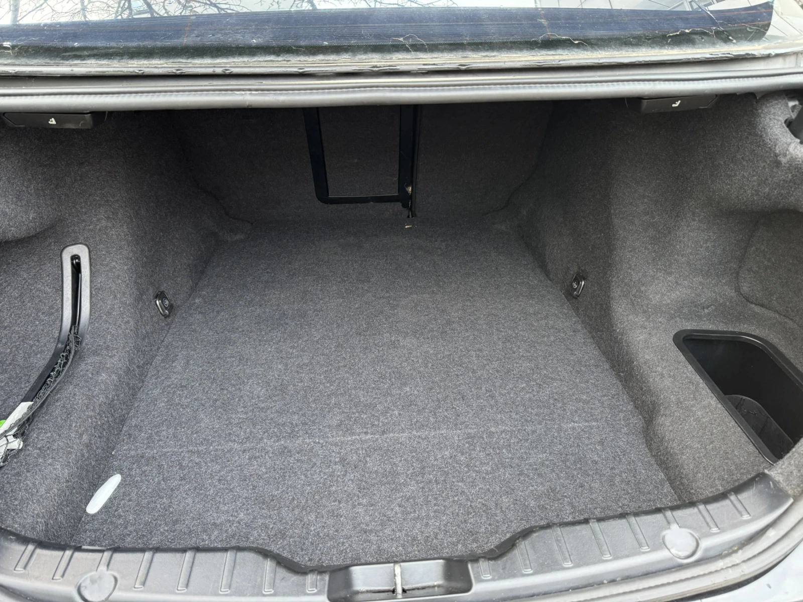 BMW 528 Xi, снимка 17 - Автомобили и джипове - 54054420