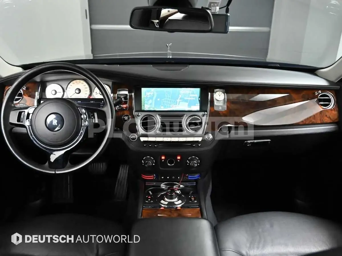 Rolls-Royce Ghost LUXURY/������ �� ������!  | Mobile.bg � ����������� 8