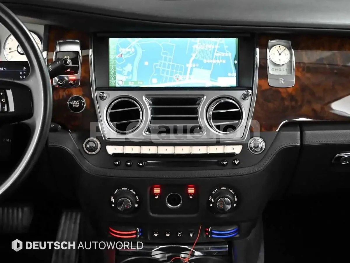 Rolls-Royce Ghost LUXURY/������ �� ������!  | Mobile.bg � ����������� 9