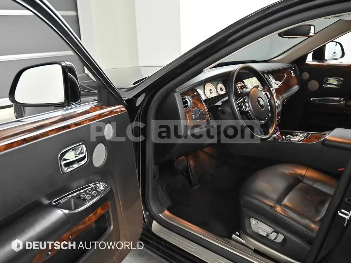Rolls-Royce Ghost LUXURY/������ �� ������!  | Mobile.bg � ����������� 16