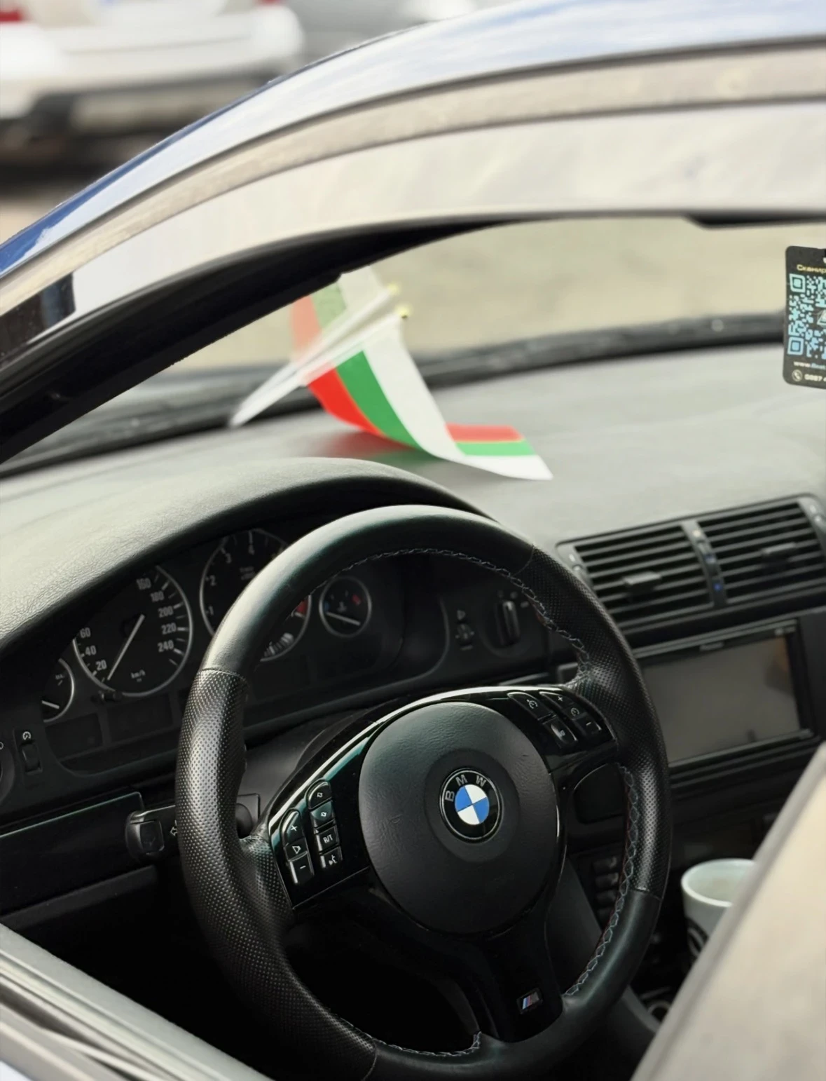 BMW 528, снимка 7 - Автомобили и джипове - 54114416