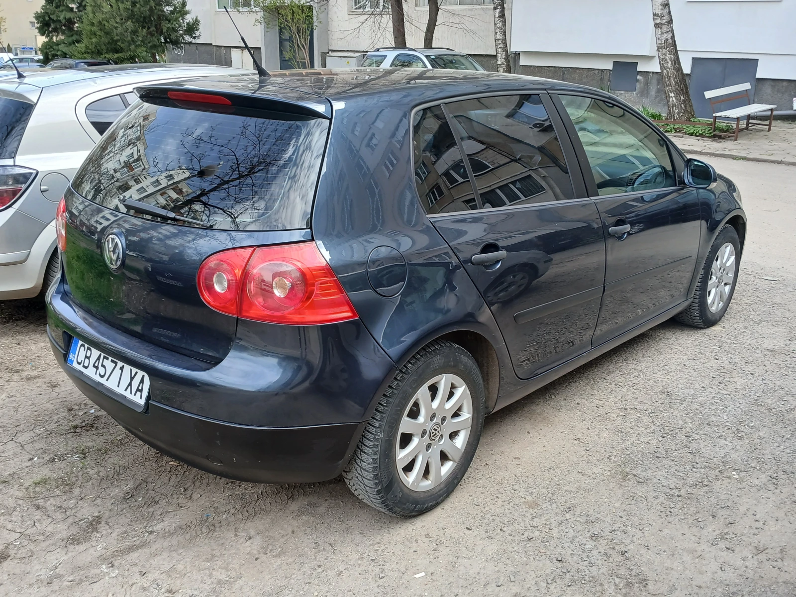 VW Golf, снимка 3 - Автомобили и джипове - 54208014