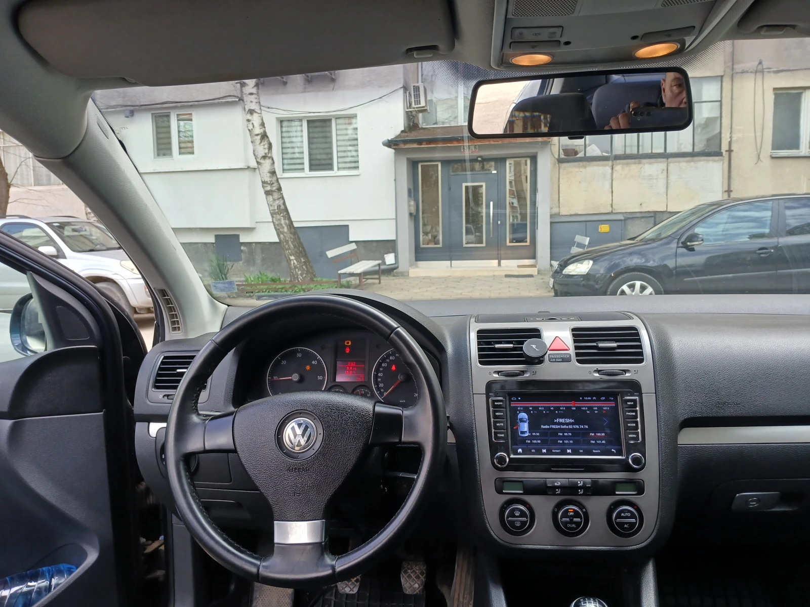 VW Golf, снимка 7 - Автомобили и джипове - 54208014