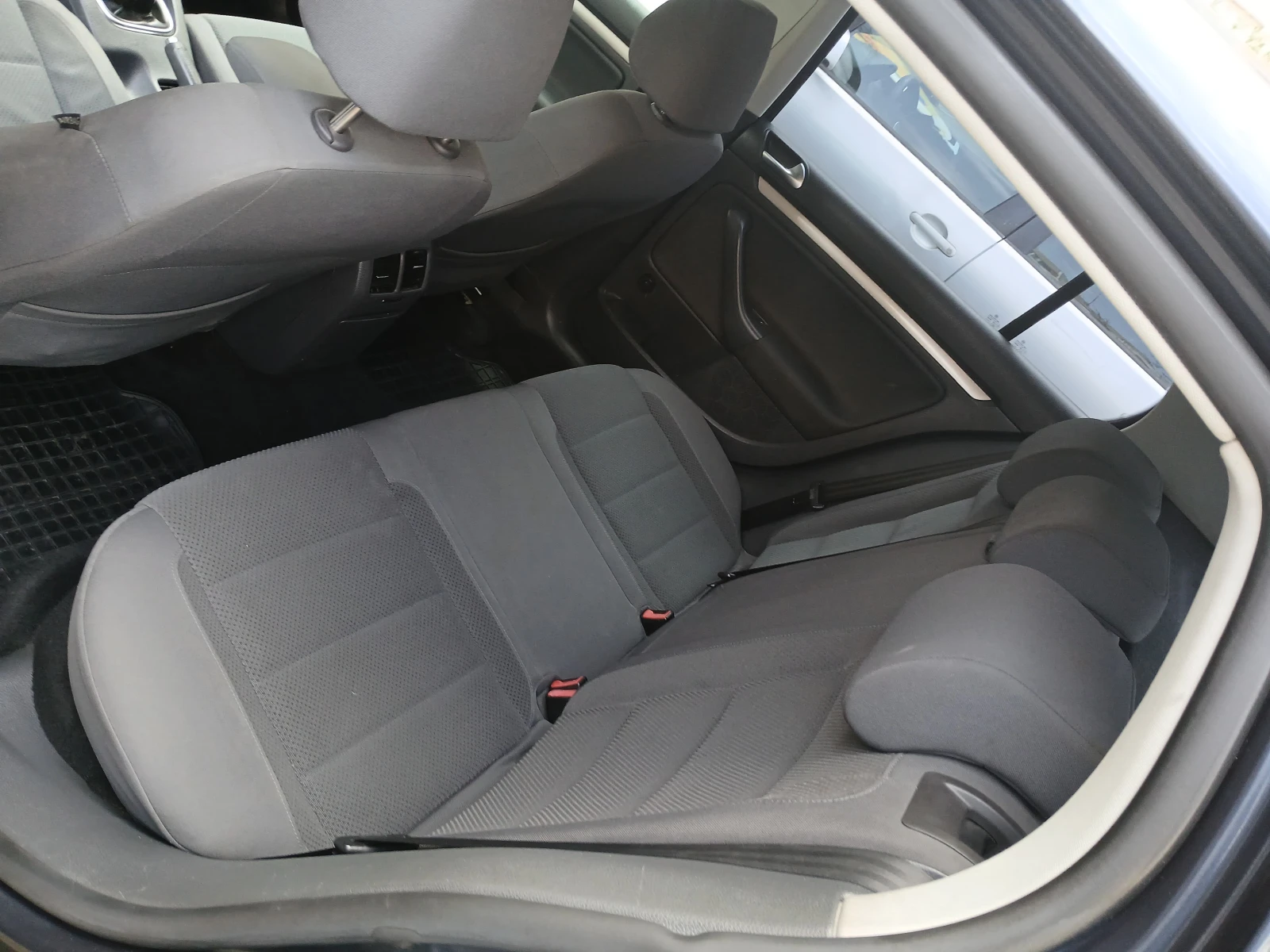 VW Golf, снимка 12 - Автомобили и джипове - 54208014