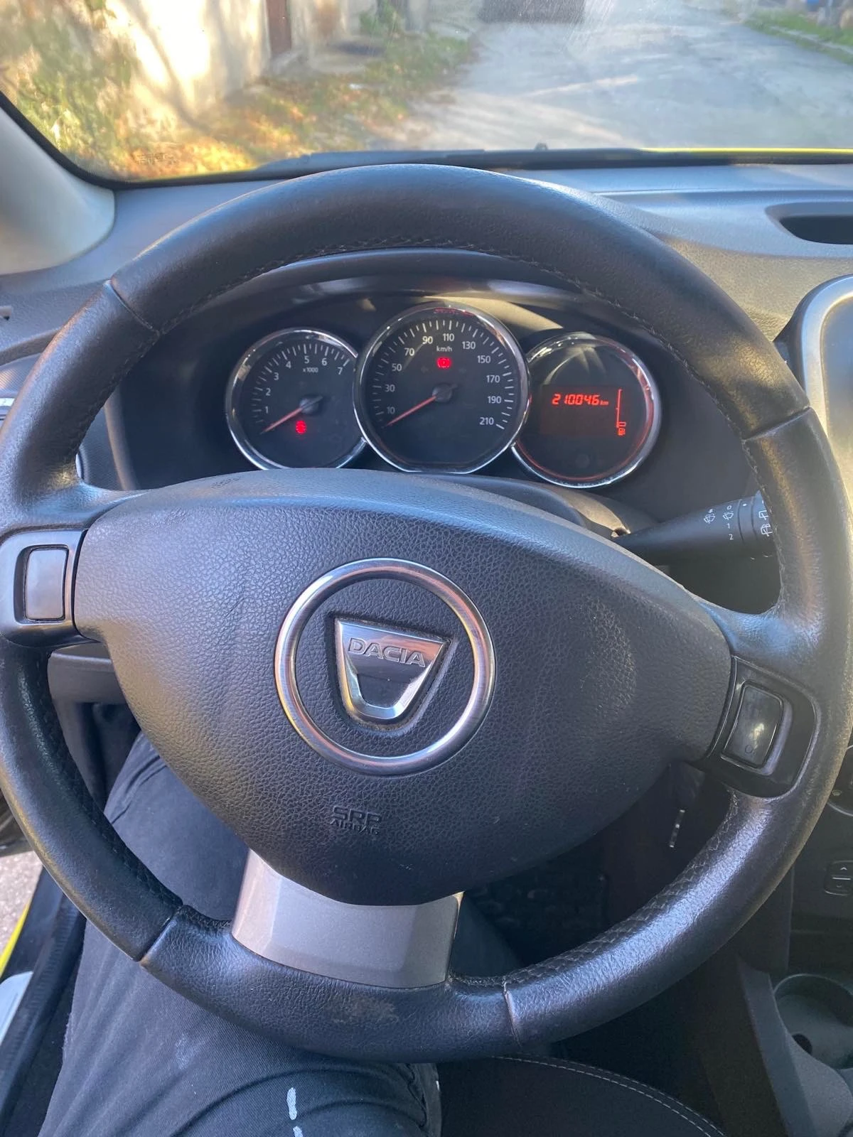 Dacia Logan 1.2 MCV, снимка 8 - Автомобили и джипове - 54577188