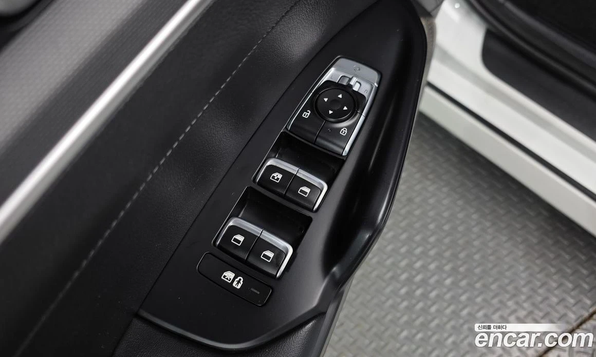 Kia K5 2.0 LPI Strandard, снимка 11 - Автомобили и джипове - 56185735
