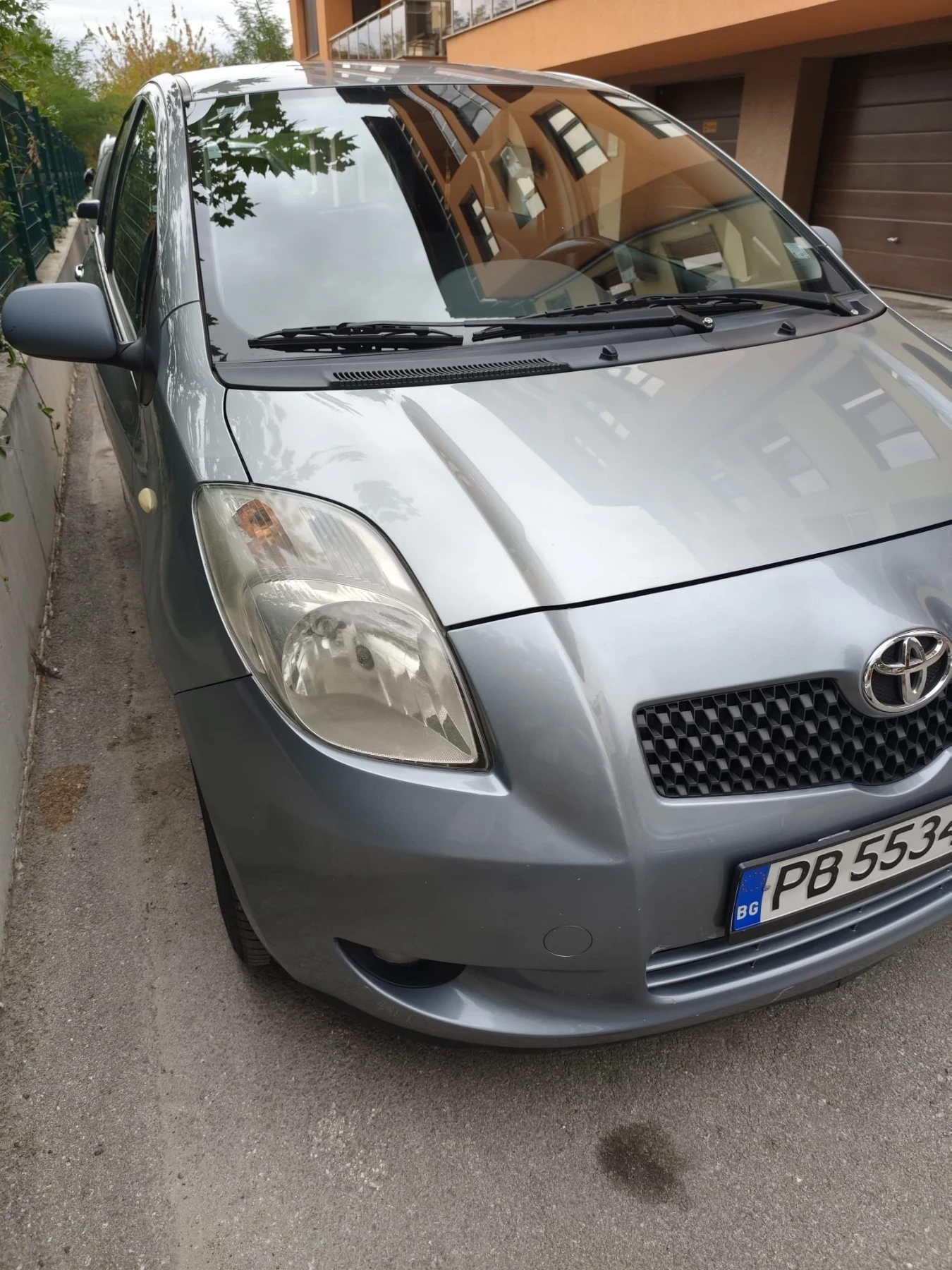 Toyota Yaris, снимка 2 - Автомобили и джипове - 56247457