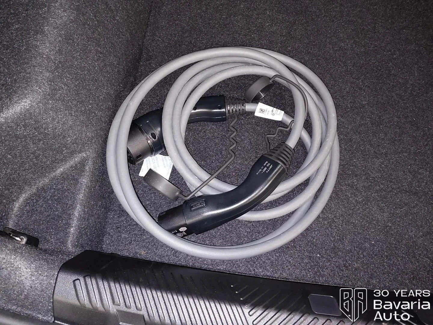 BMW 550 e xDrive Steptronic, снимка 15 - Автомобили и джипове - 56709059