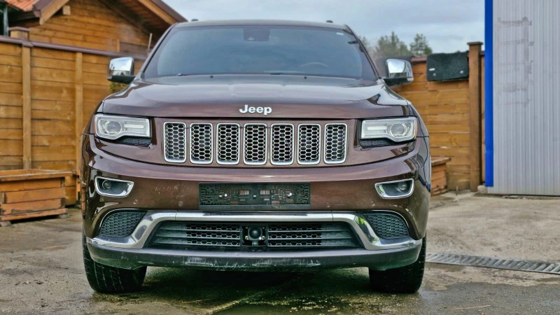 Jeep Grand cherokee 5.7i-HEMI-SUMMIT-НАЛИЧЕН В БЪЛГАРИЯ!, снимка 1 - Автомобили и джипове - 49342641