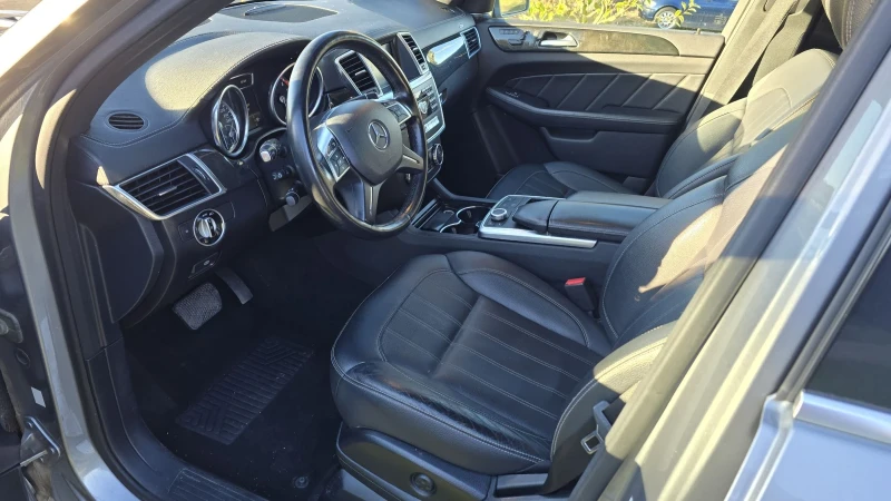 Mercedes-Benz GL 350 AMG Pack, снимка 15 - Автомобили и джипове - 52526905