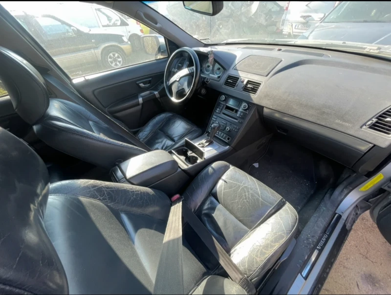 Volvo Xc90, снимка 2 - Автомобили и джипове - 52886487