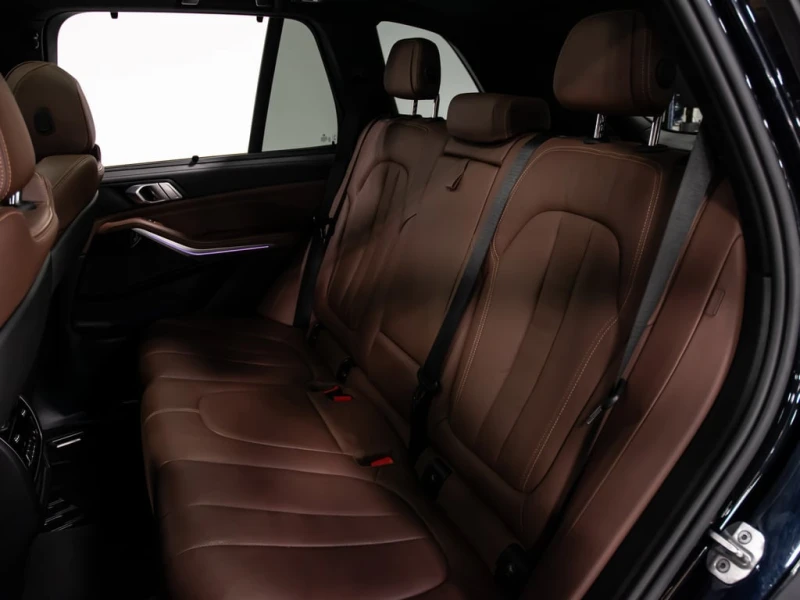 BMW X5 Xdrive40i M-Package (CARFAX), снимка 12 - Автомобили и джипове - 52990351