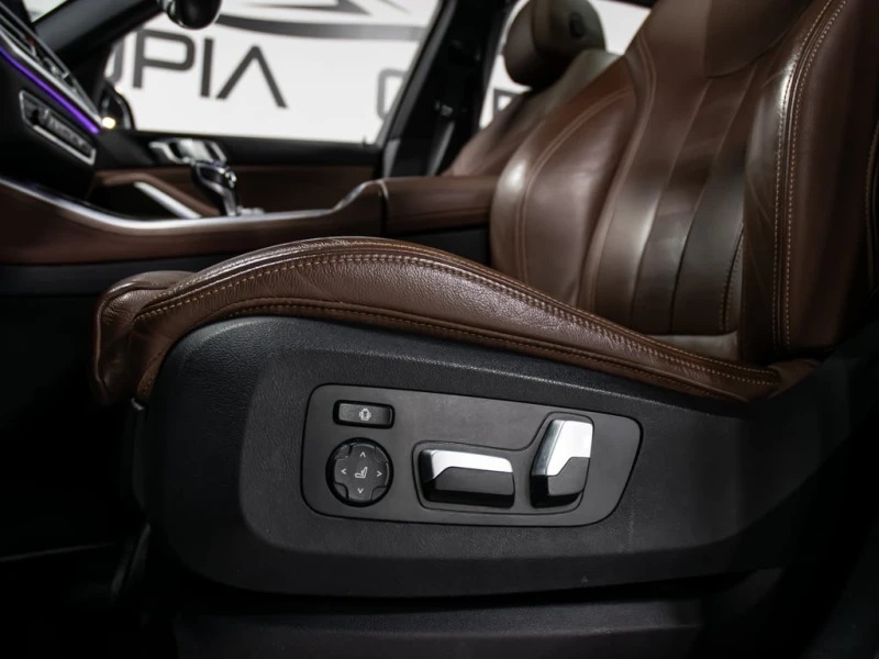 BMW X5 Xdrive40i M-Package (CARFAX), снимка 16 - Автомобили и джипове - 52990351