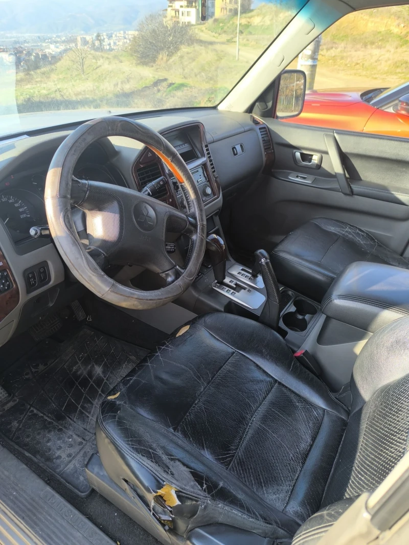 Mitsubishi Pajero, снимка 6 - Автомобили и джипове - 53138491
