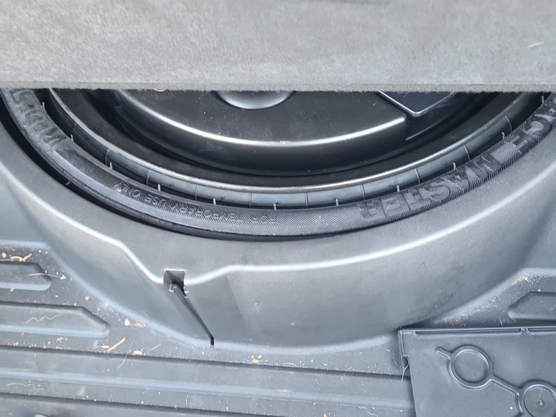 Audi Q5 * 2.0L TECHNIK * CARFAX * БЕЗ ПЪРВОНАЧАЛНА ВНОСКА, снимка 15 - Автомобили и джипове - 53210827