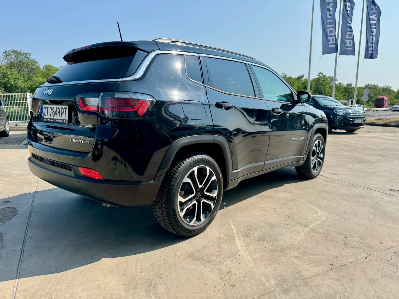 Jeep Compass Limited 1.5M-hev 130кс 1-Ви собственик 48V Petrol  - изображение 5