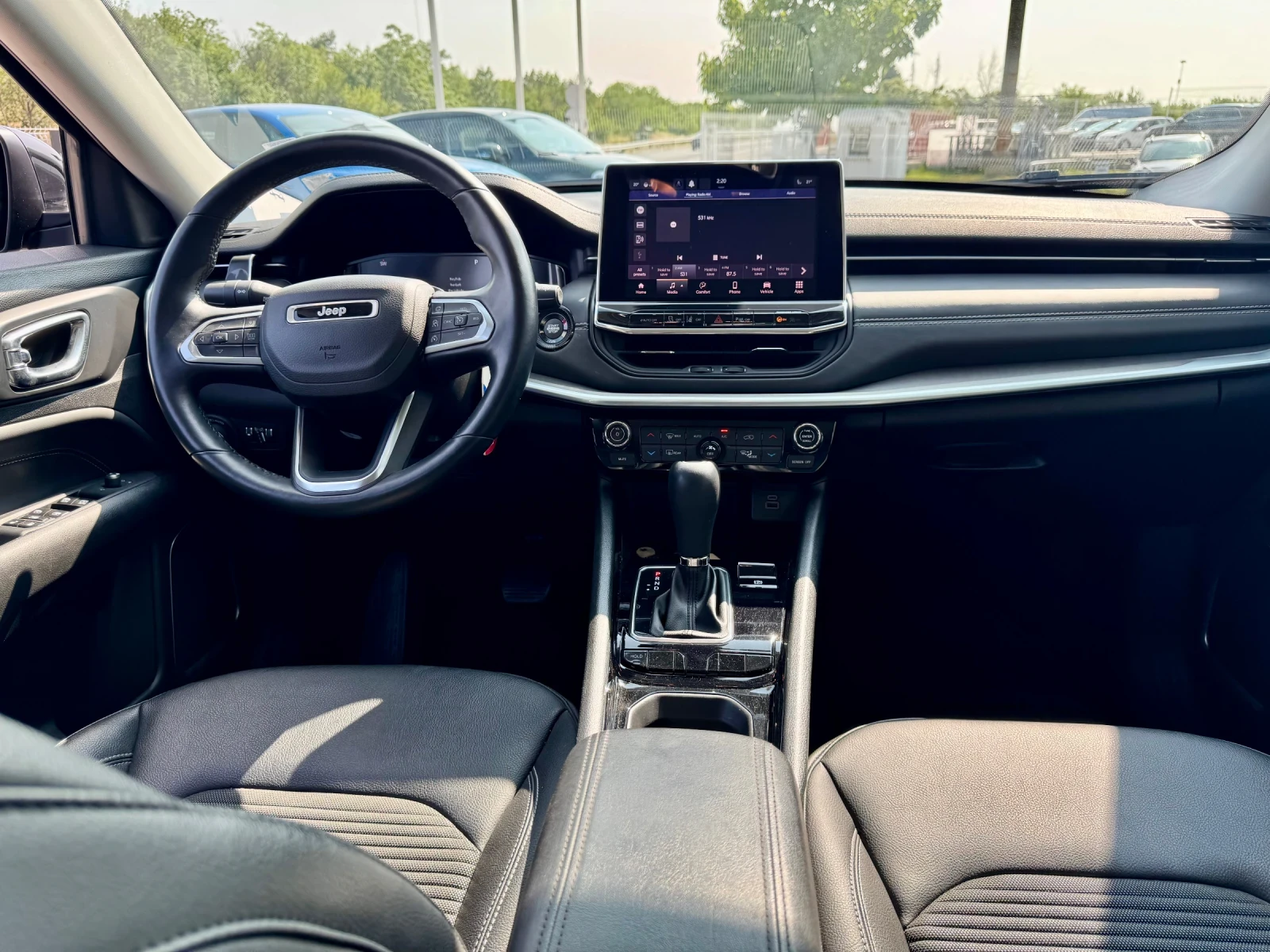 Jeep Compass Limited 1.5M-hev 130кс 1-Ви собственик 48V Petrol  - изображение 10