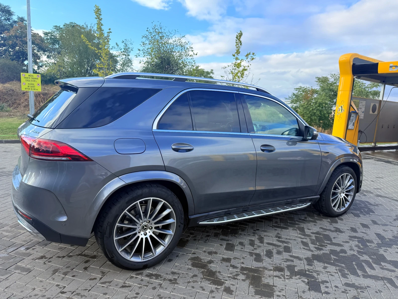 Mercedes-Benz GLE 350 de/AMG/4Matic/Панорама/Камера 360/9G-Tronic - изображение 10