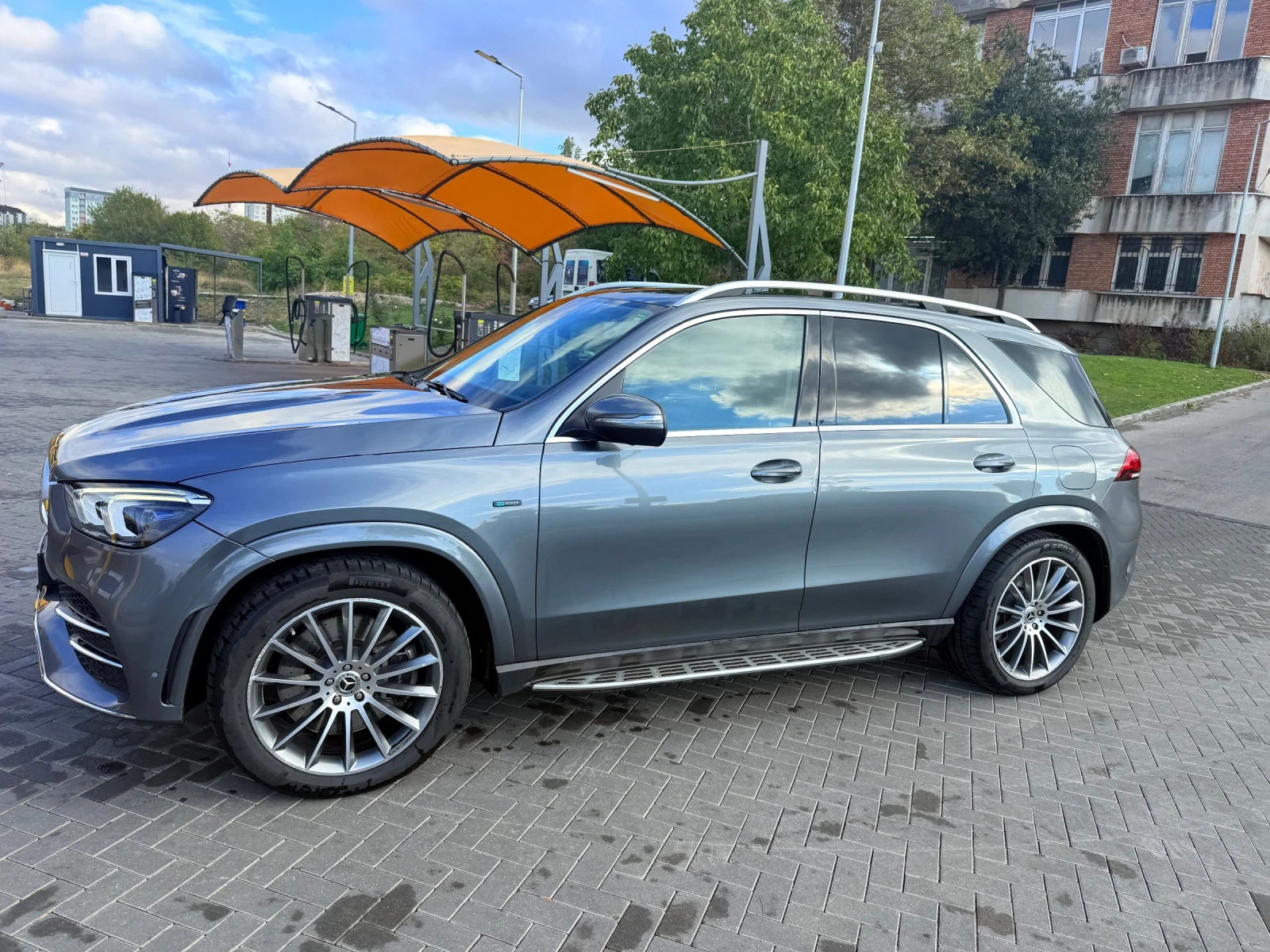 Mercedes-Benz GLE 350 de/AMG/4Matic/Панорама/Камера 360/9G-Tronic - изображение 4