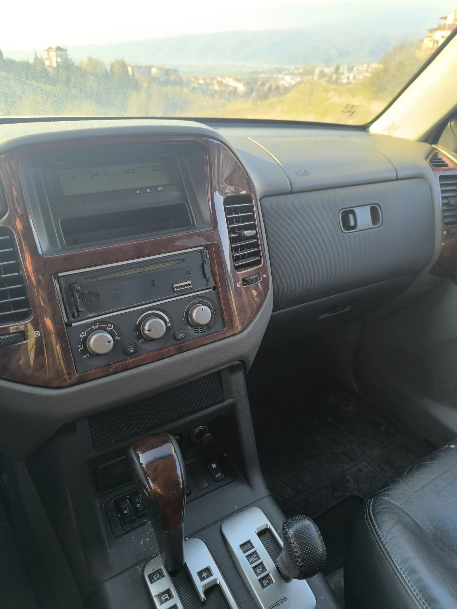 Mitsubishi Pajero  - изображение 10