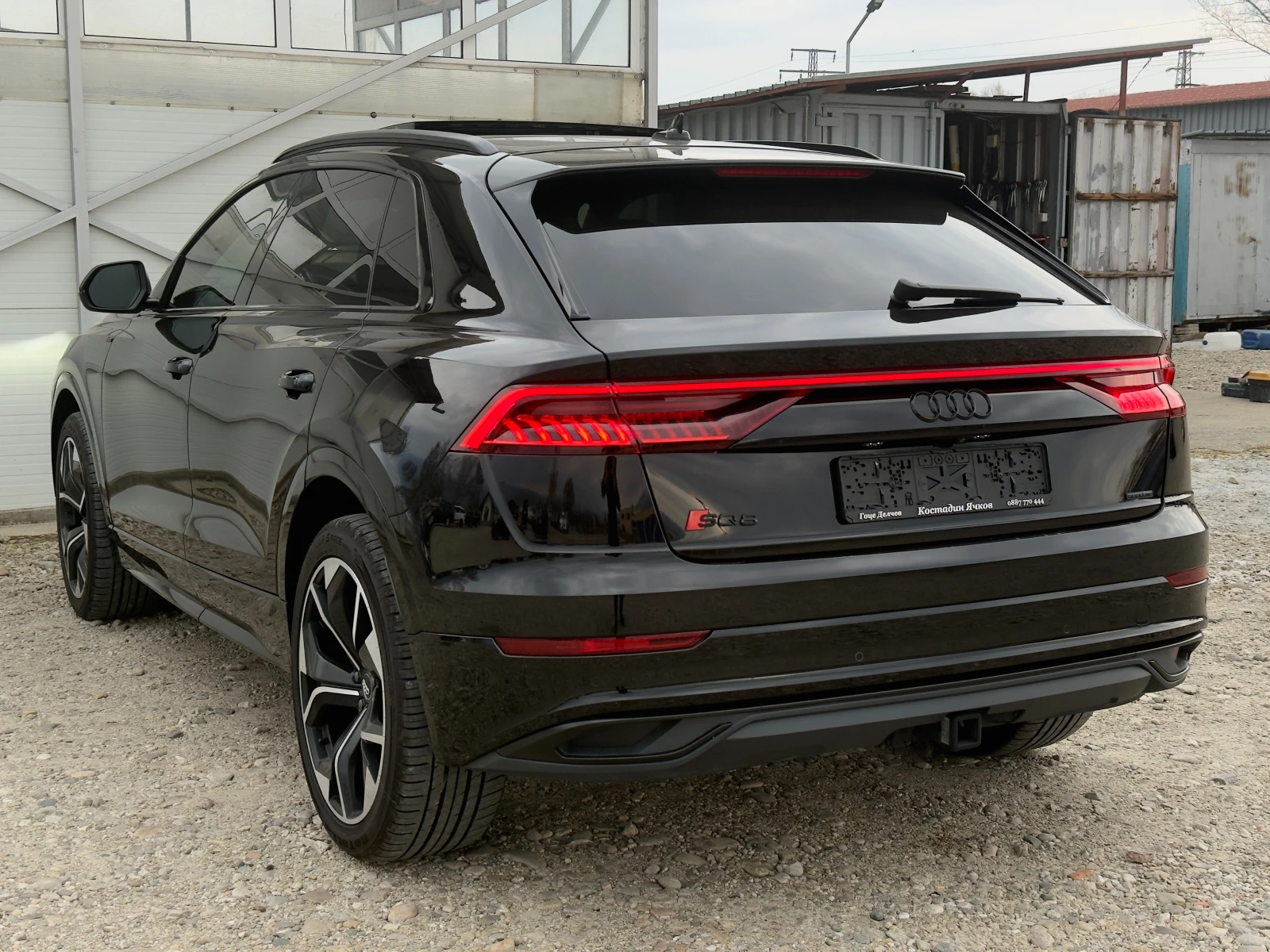 Audi Q8 55 TFSI S-line/92000км/Hibryd/22zoll/Лизинг, снимка 6 - Автомобили и джипове - 53899403