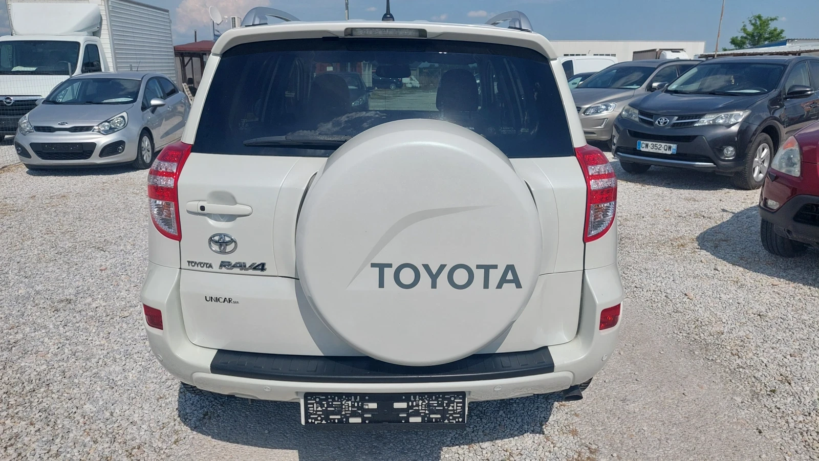 Toyota Rav4 2.2 НАВИ ПОДГРЕВ 4Х4, снимка 6 - Автомобили и джипове - 54822895