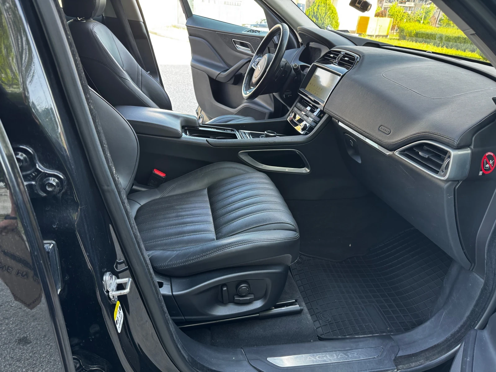 Jaguar F-PACE, снимка 10 - Автомобили и джипове - 54940090