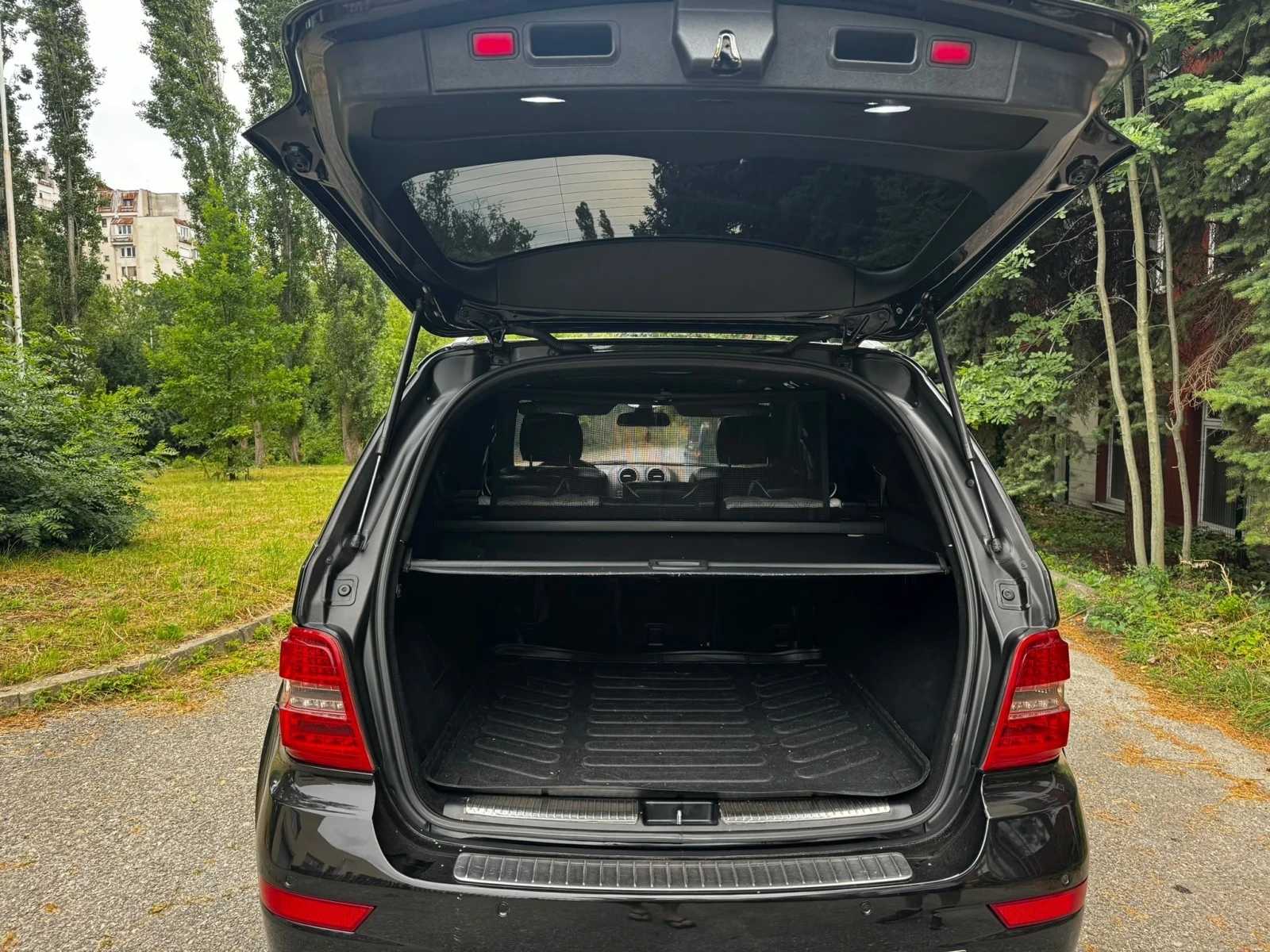 Mercedes-Benz ML 320, снимка 11 - Автомобили и джипове - 55566094