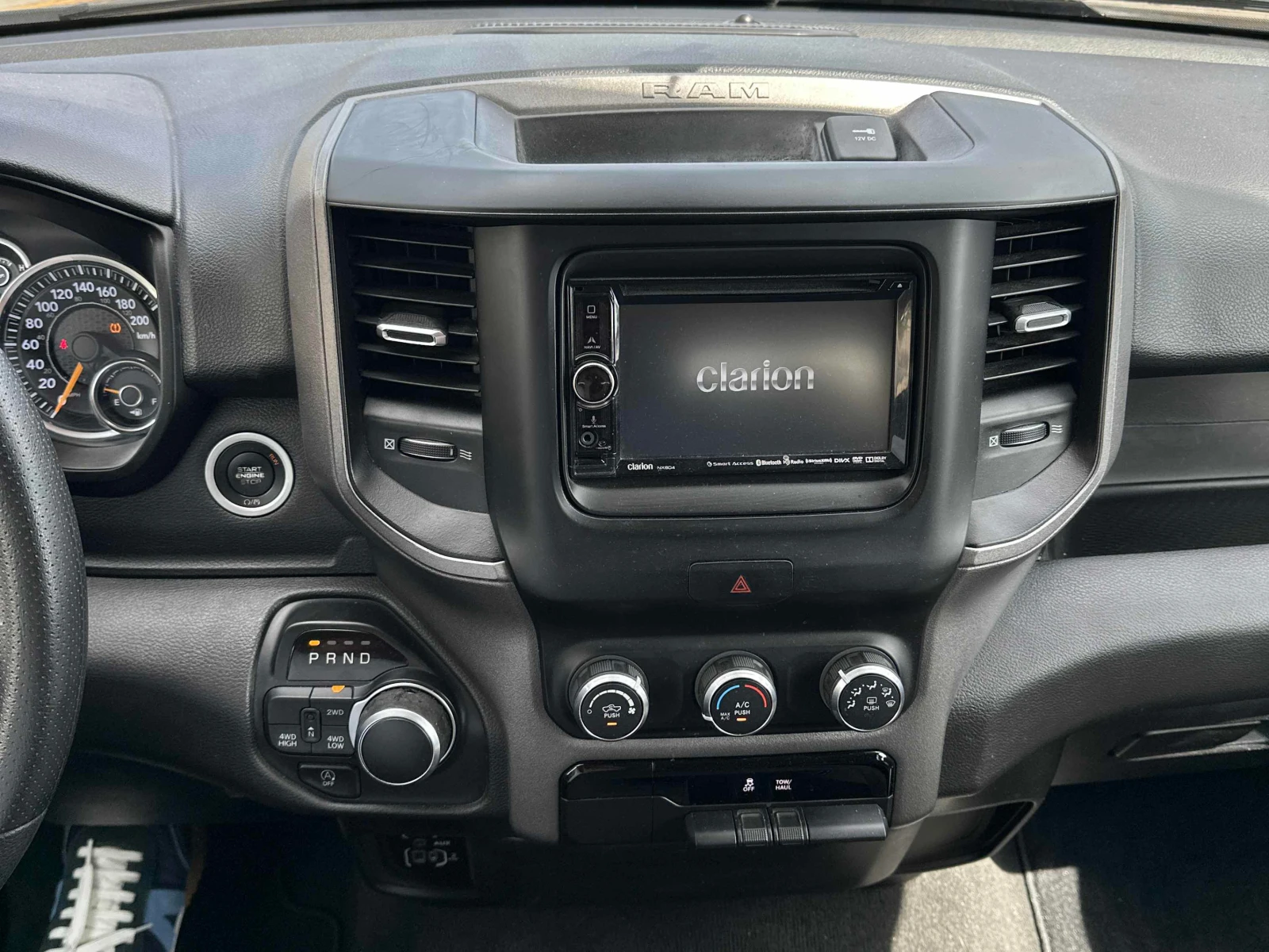 Dodge RAM 1500 * Tradesman * CARFAX * БЕЗ ПЪРВОНАЧАЛНА ВНОСКА, снимка 9 - Автомобили и джипове - 55875643