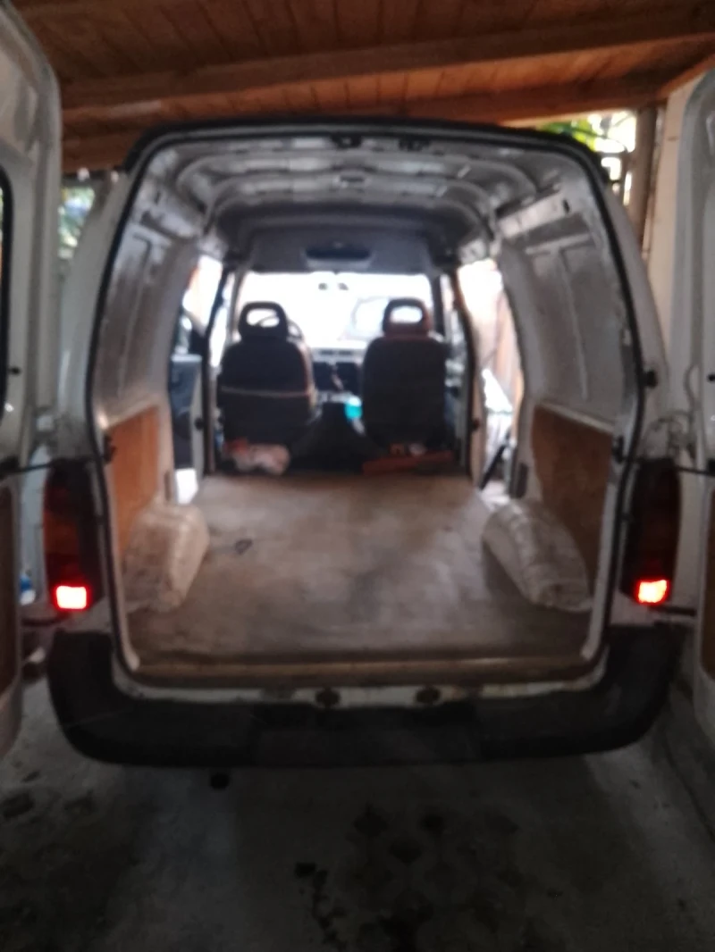 Nissan Vanette, снимка 5 - Бусове и автобуси - 48634751