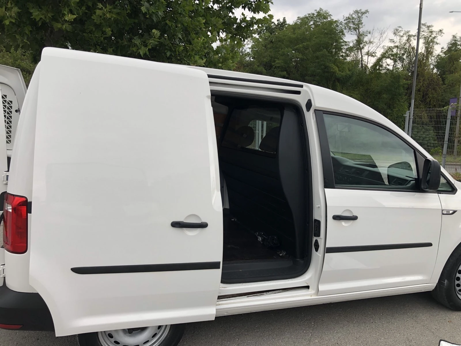 VW Caddy  - изображение 8