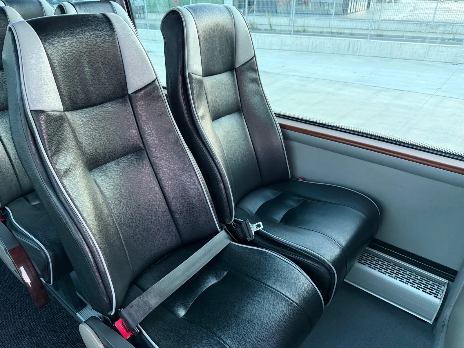Mercedes-Benz Sprinter 518 VIP, Стъклопакет, 2 климатика!!!, снимка 7 - Бусове и автобуси - 55286032