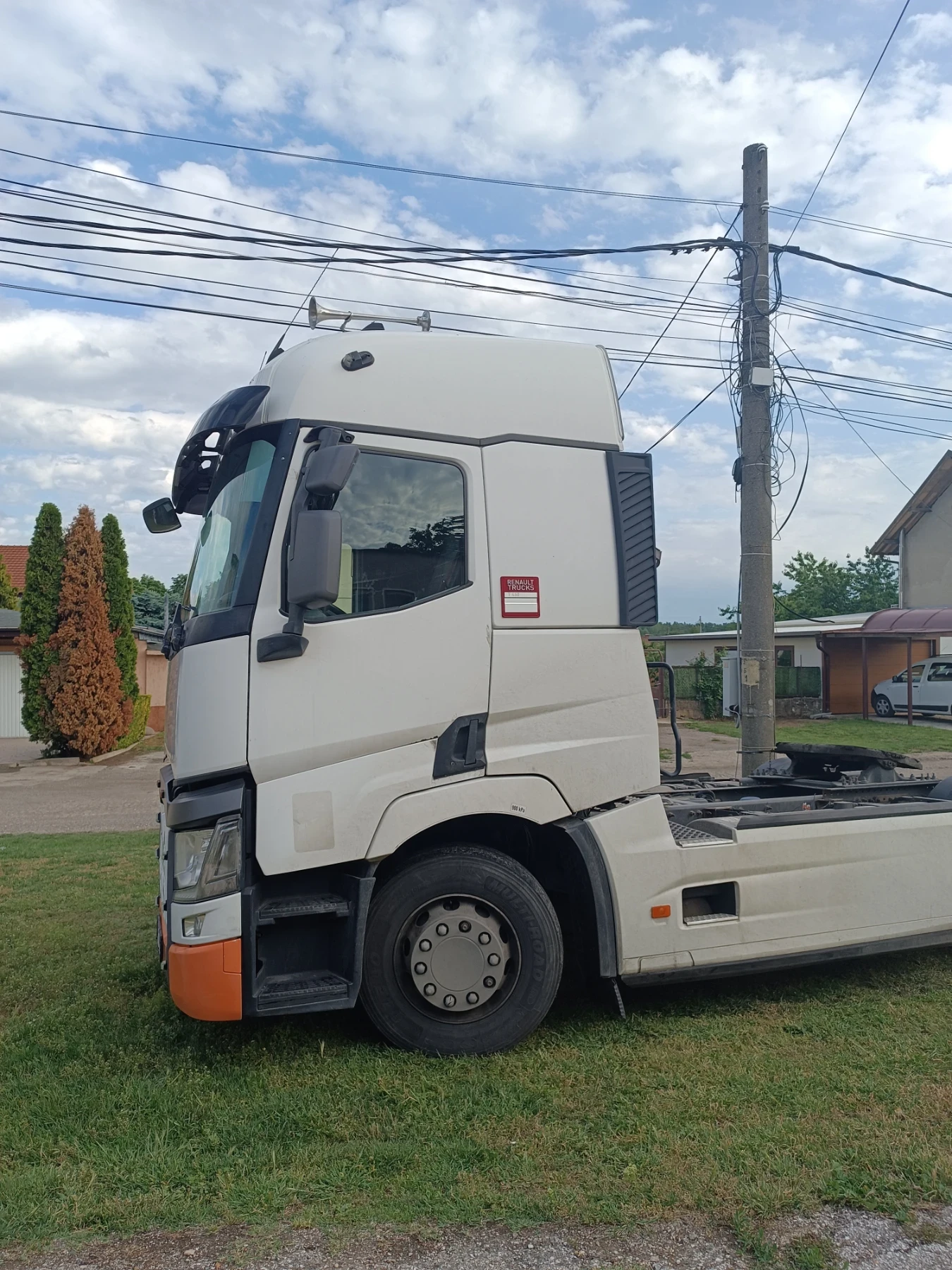 Renault T  - изображение 4