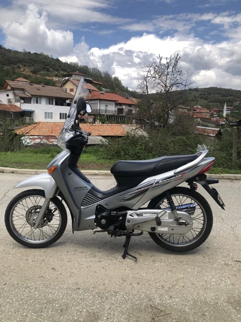 Honda 125, снимка 2 - Мотоциклети и мототехника - 53727774