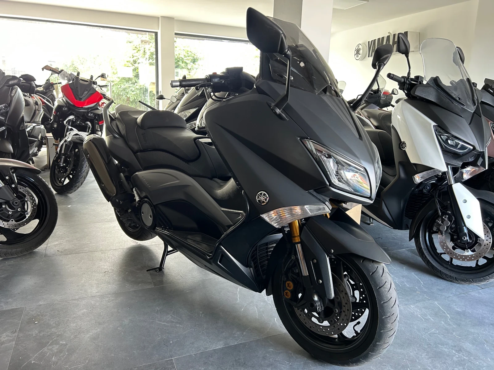 Yamaha T-max Iron Max- | Mobile.bg   11