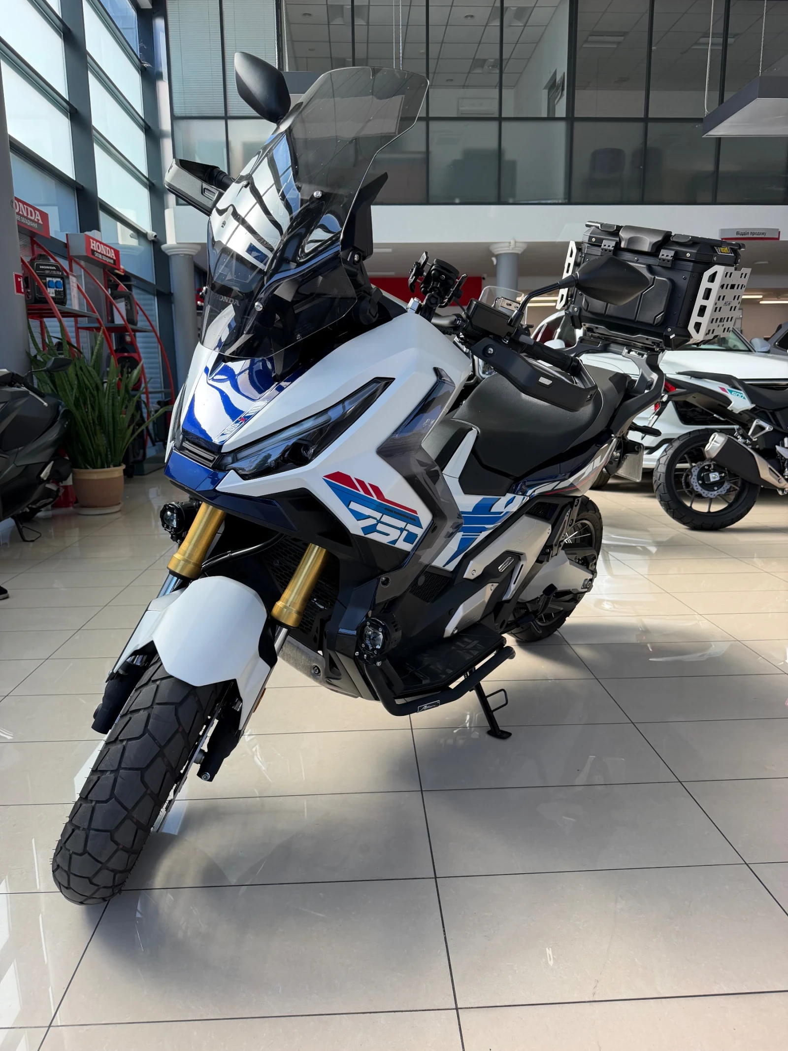 Honda X-ADV, снимка 6 - Мотоциклети и мототехника - 56715224