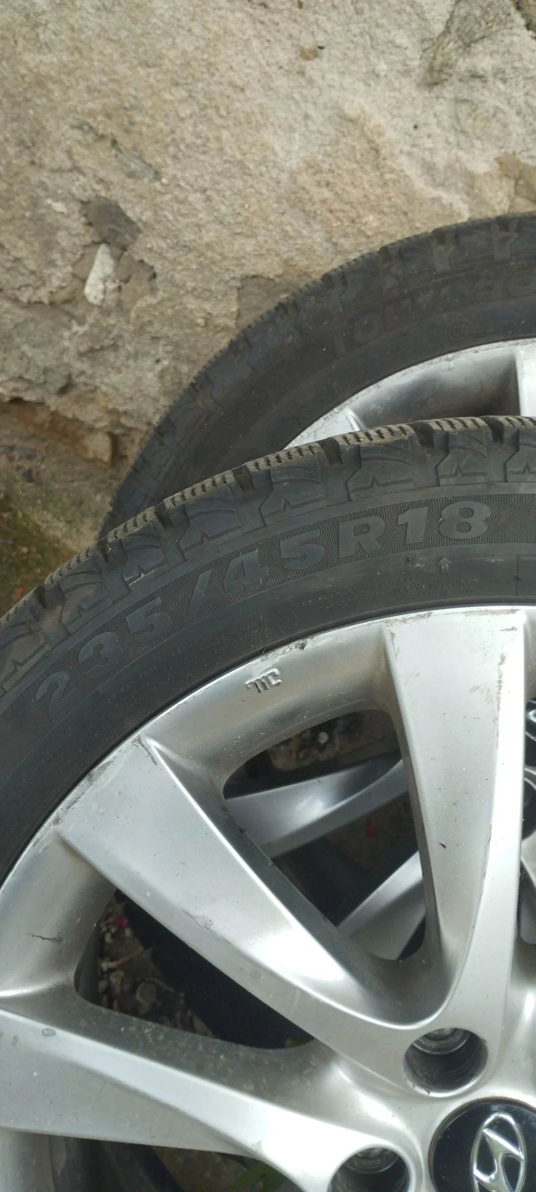 Джанти за Hyundai, снимка 3 - Гуми и джанти - 55144725