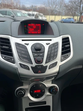 Ford Fiesta 1.4i Titanium, снимка 8