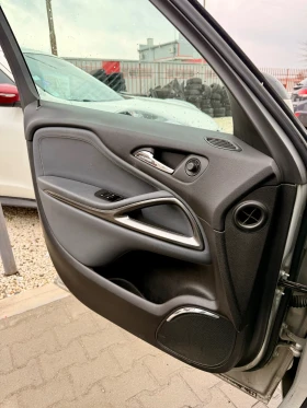 Opel Zafira 2.0* Нов внос* Нави* 7места* Реална* Бартер* , снимка 15