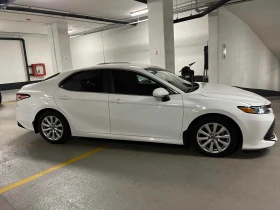 Toyota Camry * Auto * CARFAX * ОПЦИЯ ЗА ФИНАНСИРАНЕ, снимка 3
