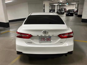 Toyota Camry * Auto * CARFAX * ОПЦИЯ ЗА ФИНАНСИРАНЕ | Auto.bg — изображение 4