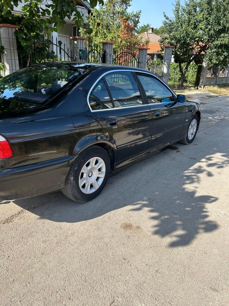 BMW 520, снимка 2 - Автомобили и джипове - 46754641