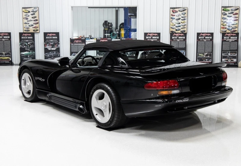 Dodge Viper, снимка 4 - Автомобили и джипове - 48248260