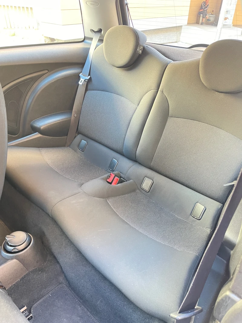 Mini One, снимка 6 - Автомобили и джипове - 51316562