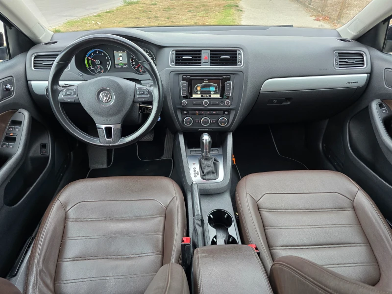 VW Jetta 1.4, снимка 10 - Автомобили и джипове - 52649631