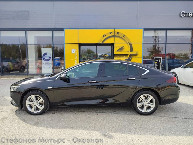 Opel Insignia B Innovation 2.0 CDTI (170hp) AT8, снимка 4 - Автомобили и джипове - 52146675